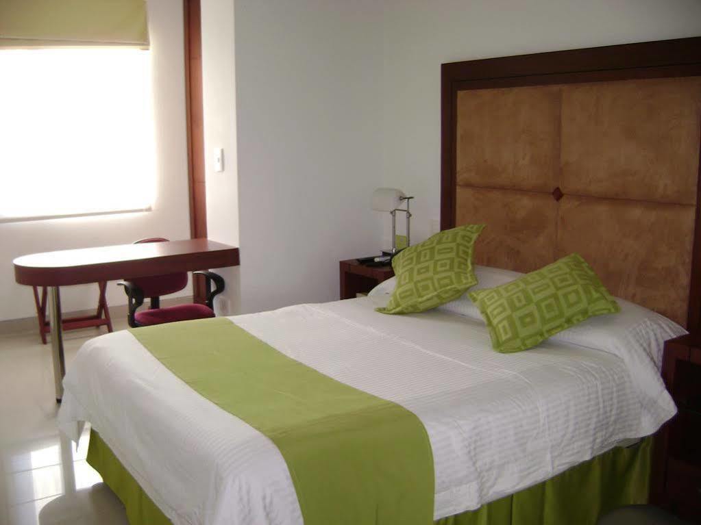 Atlantic Garden Hotel Barranquilla  Exterior photo